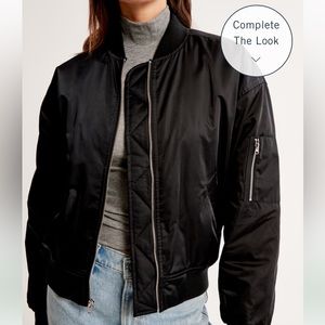 New (current season) Abercrombie jacket with tags.